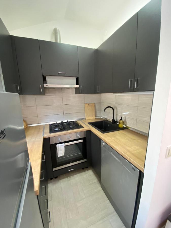דירות Apartman Cukar II PUY מראה חיצוני תמונה
