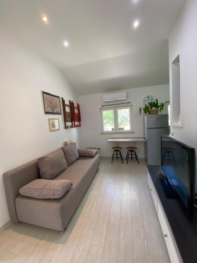 דירות Apartman Cukar II PUY מראה חיצוני תמונה